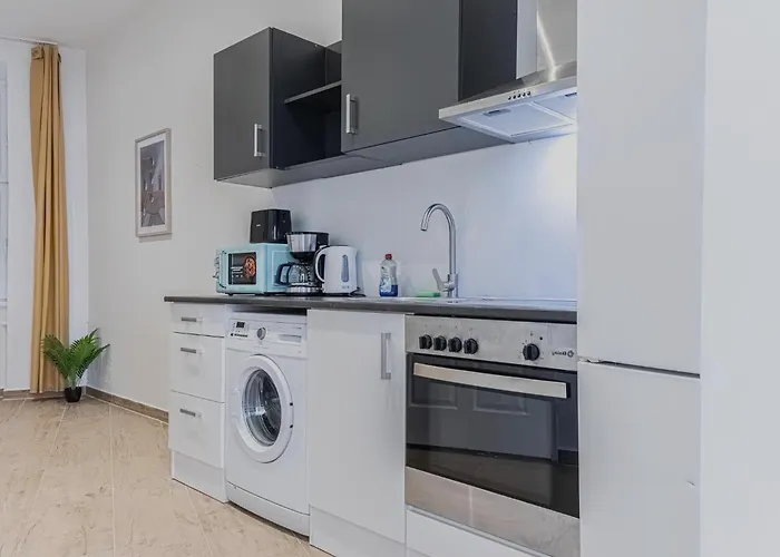 Apartman Standard & Simple 2 Neighbouring - 3brs